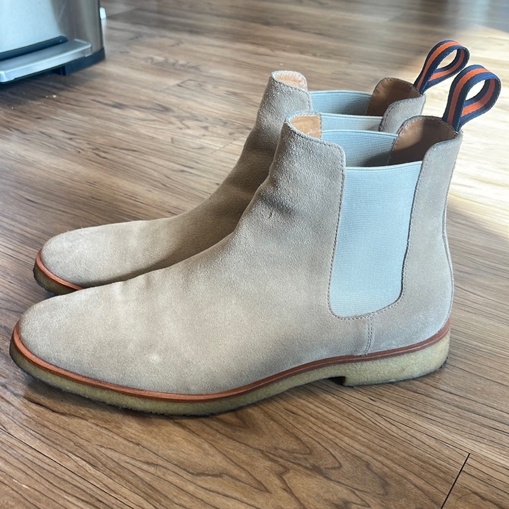 New Republic by Mark McNair Sonoma Suede Chelsea Boot Size 12 Great Condition